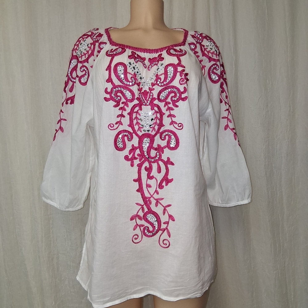 Chico's Women Size 2 White Tunic with Pink Embroidery 100% Cotton